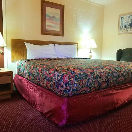 Town House Motor Inn Worland Luaran gambar